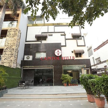 Hotel Capitol Hills Greater Kailash Delhi Neu-Delhi Exterior foto